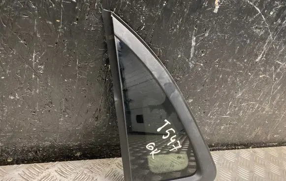 Hyundai Kona I Rear door window/glass frame 87810J9000