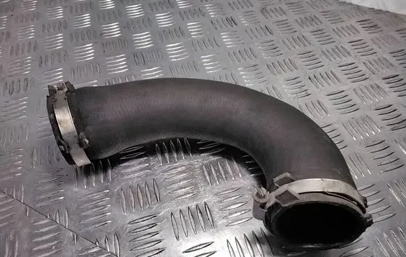 Audi A4 S4 B8 8K Intercooler hose/pipe 8K0145709H