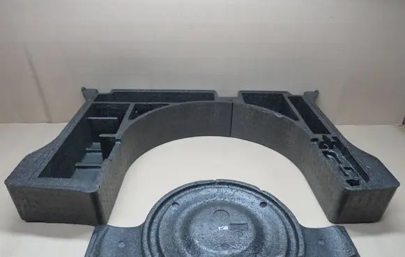 Ford Kuga I Spare wheel section trim 8V411K302