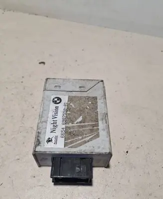 BMW 7 E65 E66 Camera control unit module 6987550