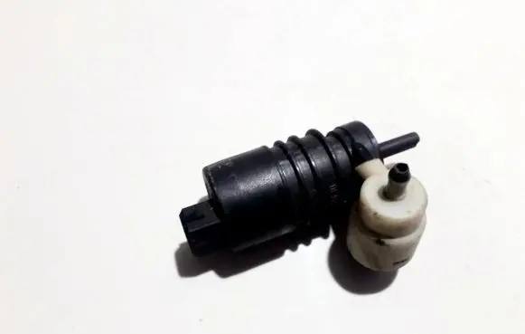 Opel Meriva A Windscreen/windshield washer pump