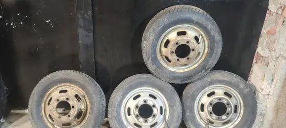 Iveco Daily 5th gen R16 steel rim 