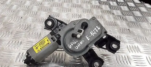 Volkswagen Tiguan Wiper motor 5n0955711b