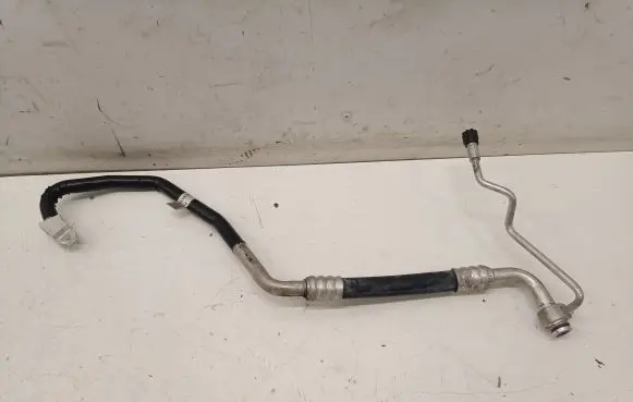 Audi A4 S4 B9 Air conditioning (A/C) pipe/hose 8W2820740D