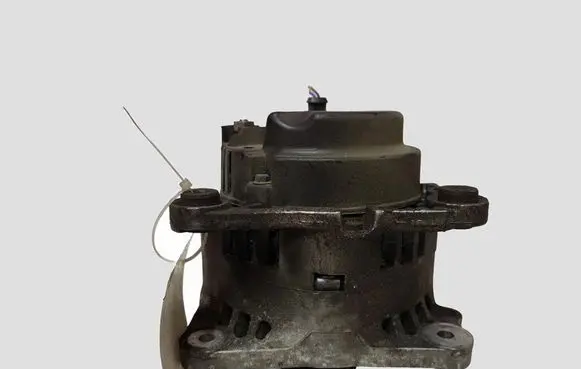 Skoda Fabia Mk2 (5J) Generator/alternator 03D903025H