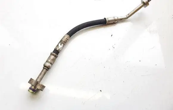 Air conditioning (A/C) pipe/hose