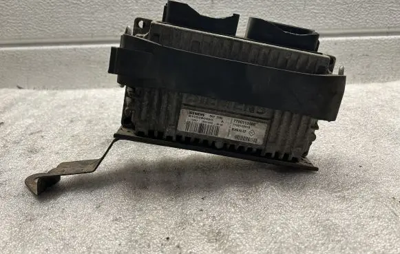 Renault Scenic II - Grand scenic II Gearbox control unit/module 7700103418