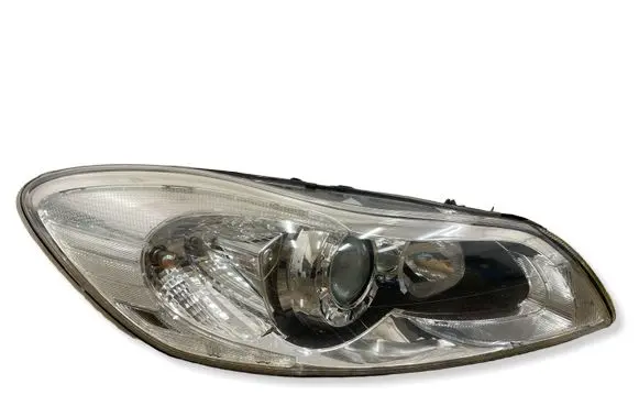 Volvo C30 Headlight/headlamp 31214806