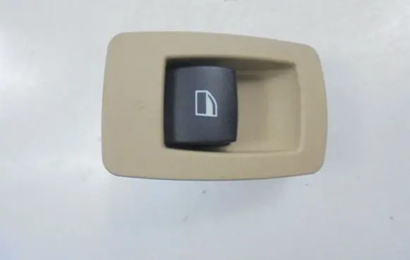 BMW X3 E83 Electric window control switch 6935534