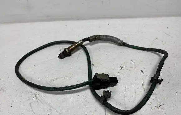 Mercedes-Benz C W204 Lambda probe sensor 0065422718 0S000711T297