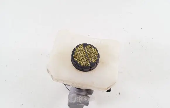 Porsche Cayenne (9Y0 9Y3) Master brake cylinder 9Y0611021A