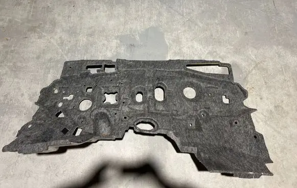 KIA Sorento IV Sound insulation of firewall 