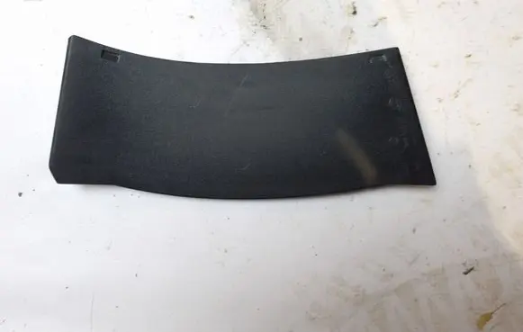 Porsche Cayenne (92A) Rear/tail light trim molding 7P5945255A