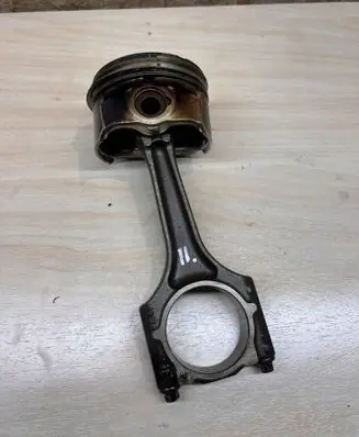 Audi A4 S4 B8 8K Piston with connecting rod 06HB