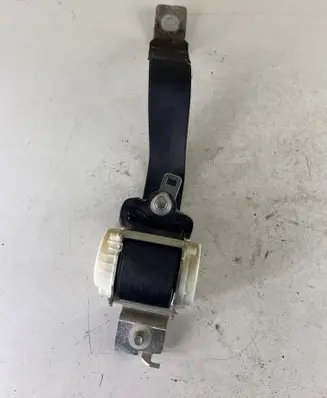 Dodge Nitro Rear seatbelt 34001050B P5KJ771DVAE