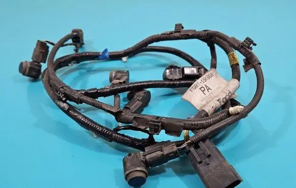 Ford Mondeo MK V Tailgate/trunk wiring harness FG9T-15K868 IMPRK1454591