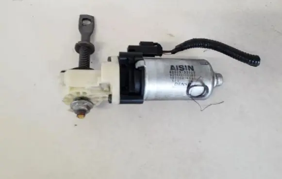 Lexus IS 220D-250-350 Seat adjustment motor 8582033020 85820-33020