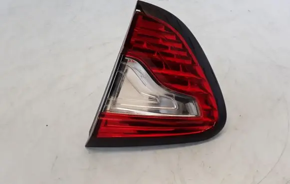 Renault Captur Tailgate rear/tail lights 265501712R