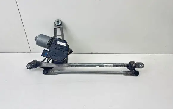 Front wiper linkage and motor