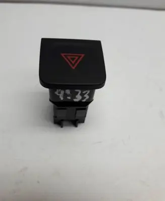 Renault Kadjar Hazard light switch 252900624R