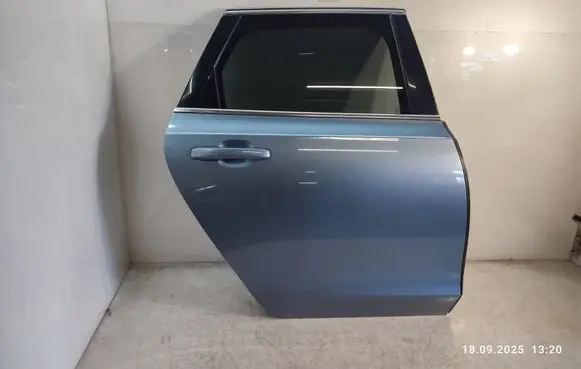 Volvo S90, V90 Rear door