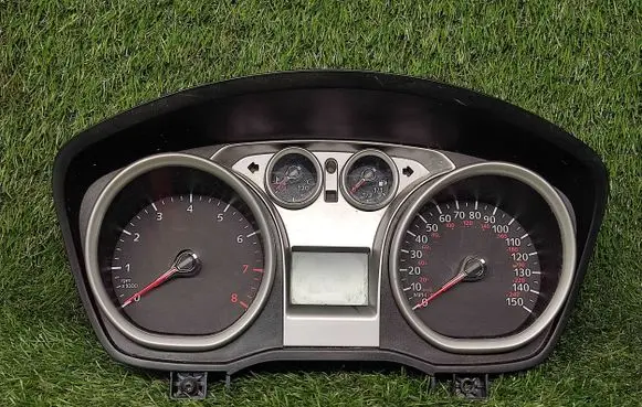 Ford Focus Speedometer (instrument cluster) 8V4T10849FE VP8V4F10849FE
