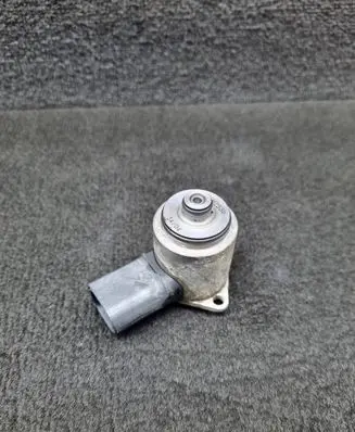 Volkswagen Touareg I Hydraulic servotronic pressure valve 4F0998317A