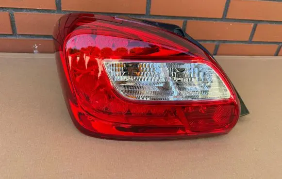 Mitsubishi Space Star Rear/tail lights 8330B021 ADQ0620000
