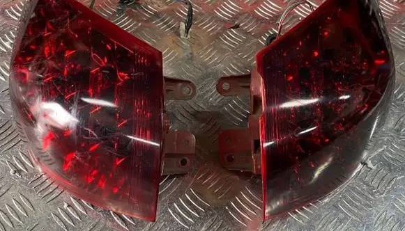Rear/tail lights