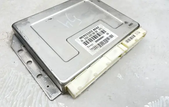 Mercedes-Benz S W220 Suspension control unit/module 2205453832