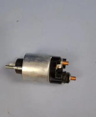 Toyota Yaris Starter motor/solenoid 281000J020 2810021030 2810011160