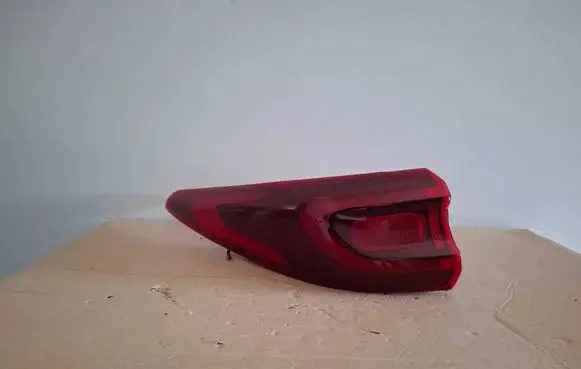 KIA Sportage Rear/tail lights 92401F1500 L150LR01 L009L1500205561