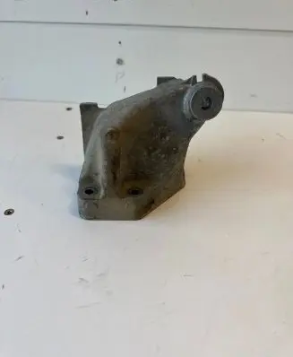 Mercedes-Benz ML W166 Engine mounting bracket A6422230304
