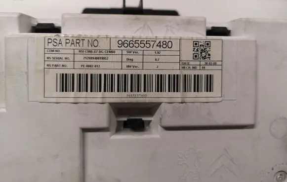 Citroen C5 Speedometer (instrument cluster) 9665557480 63040700 9682386677