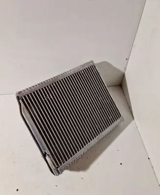 Hyundai Tucson TL Air conditioning (A/C) radiator (interior) 