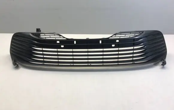 Toyota Camry VIII XV70 Front bumper upper radiator grill 5311233240 5311233250 5311233370