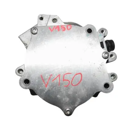 Volkswagen Golf VII Vacuum pump 06L145100K
