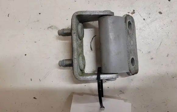 KIA Sportage Tailgate/trunk/boot hinge