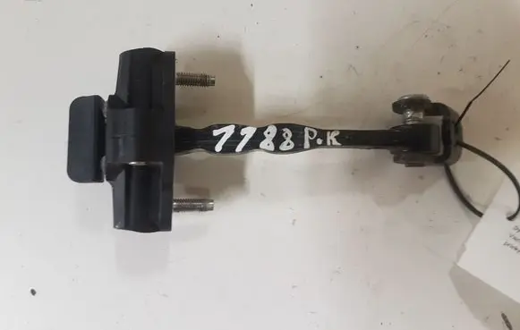 Volvo V40 Front door check strap stopper 31299810