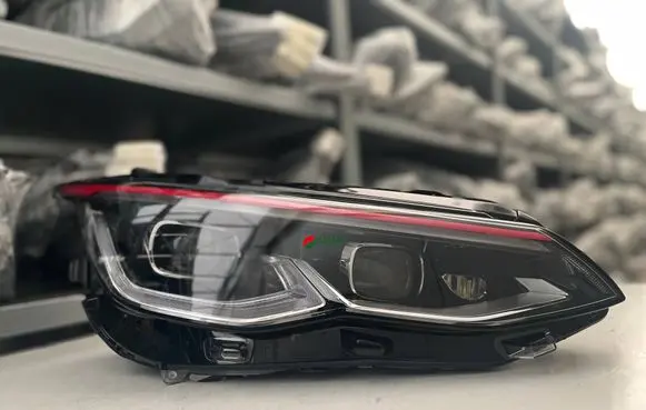 Volkswagen Golf VIII Headlight/headlamp 5H1941006C