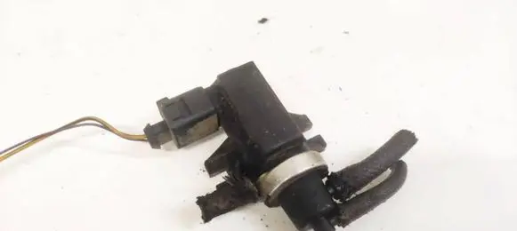 Audi A3 S3 8L Turbo solenoid valve 1J0906627 72290320