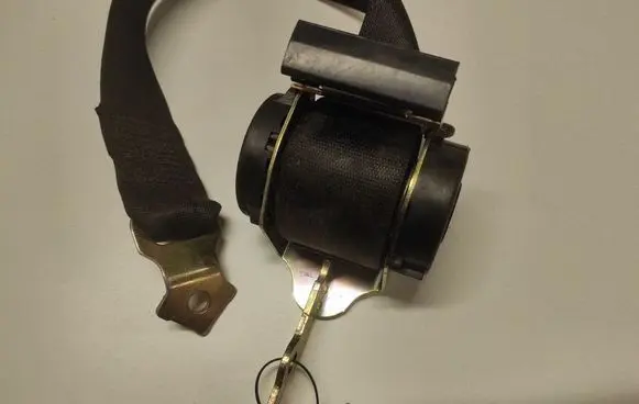 BMW 3 E46 Rear seatbelt ALG0393182