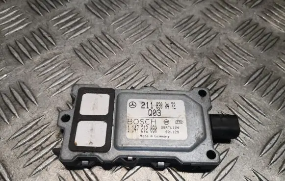 Mercedes-Benz S W220 Air quality sensor 2118300472 A2118300472