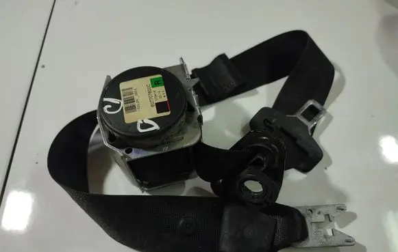 Opel Corsa D Rear seatbelt 367416257
