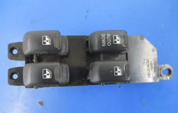 Hyundai Santa Fe Other devices 93570-26100