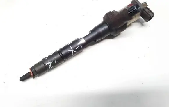 Mazda CX-7 Fuel injector 001107n0192 r2aa13h50
