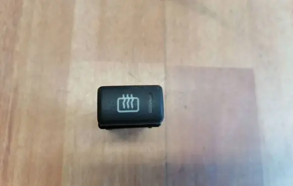 Land Rover Freelander Windscreen/window heater switch YUE100540LNF 1H5Z18704BA 031035066
