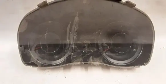 Hyundai i40 Speedometer (instrument cluster) 1161601230 1164001470 5506