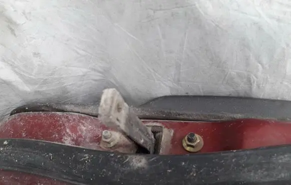 Mazda 626 Rear door check strap stopper