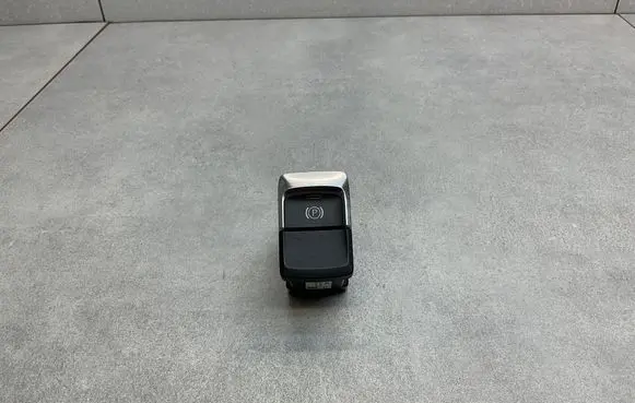 Audi Q3 8U Hand parking brake switch 8U0927225D